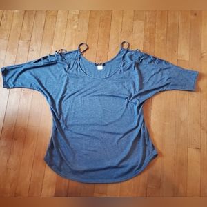 Venus Sleeve Detailed Top